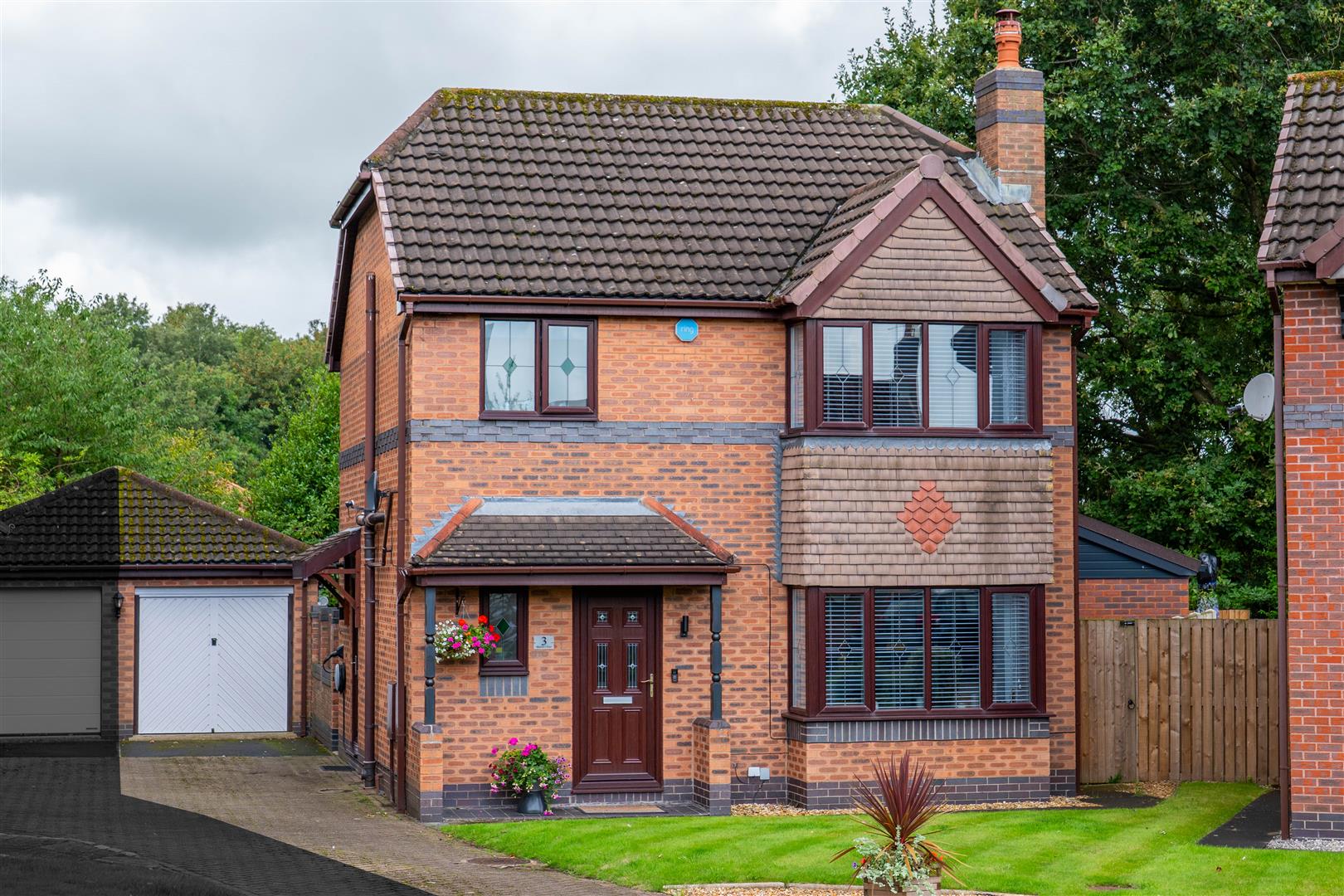Morris Close, Leyland